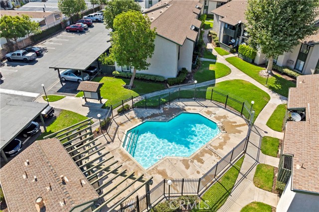 23254 Orange Avenue, Lake Forest CA: https://media.crmls.org/medias/7caef978-7154-4afb-b067-5ba339958b8c.jpg
