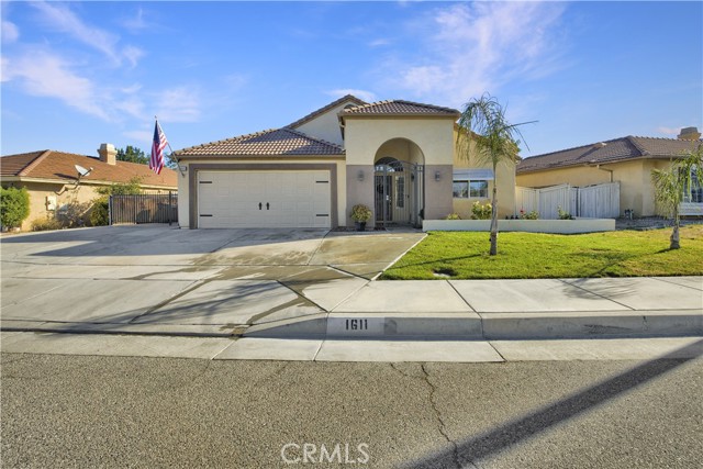 Detail Gallery Image 2 of 56 For 1611 Arenas Ln, San Jacinto,  CA 92583 - 3 Beds | 2 Baths