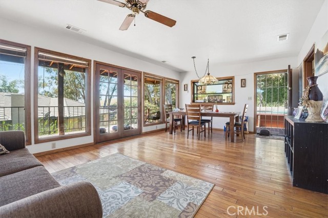 Detail Gallery Image 4 of 55 For 4400 Harrison Canyon, San Bernardino,  CA 92404 - 3 Beds | 1 Baths