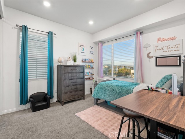 Detail Gallery Image 13 of 34 For 27478 Boulderview, Valencia,  CA 91381 - 3 Beds | 3 Baths