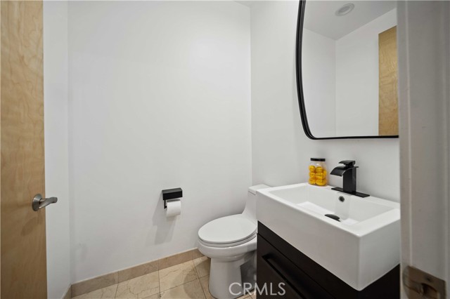 Detail Gallery Image 12 of 43 For 5350 Playa Vista Dr #19,  Playa Vista,  CA 90094 - 3 Beds | 2/1 Baths