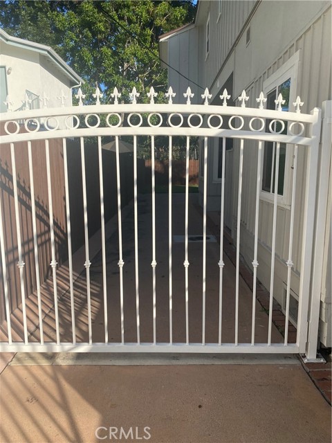 Detail Gallery Image 16 of 20 For 4708 Orion Ave, Sherman Oaks,  CA 91403 - 2 Beds | 2 Baths