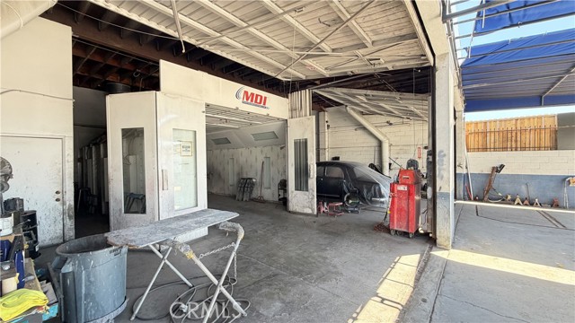  Commercial for Sale in Hawthorne, California