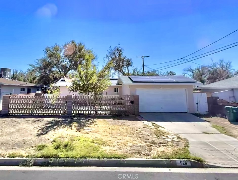 526 W Avenue J5