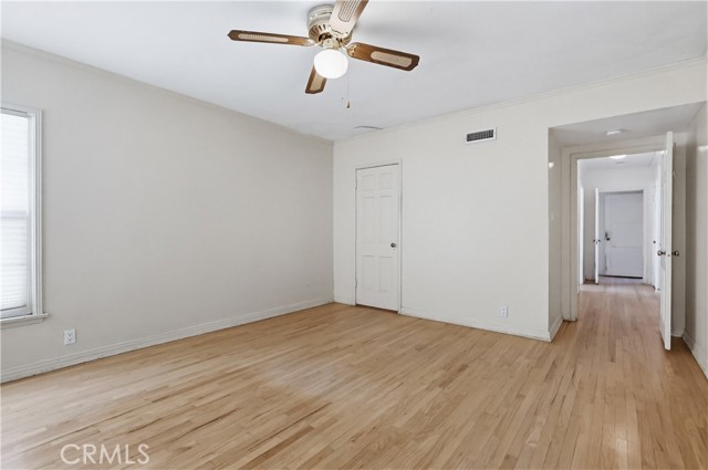 Detail Gallery Image 28 of 34 For 10314 Encino, Granada Hills,  CA 91344 - 4 Beds | 2 Baths