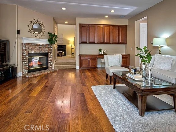Detail Gallery Image 6 of 44 For 780 Paseo De Leon, Newbury Park,  CA 91320 - 5 Beds | 3/1 Baths