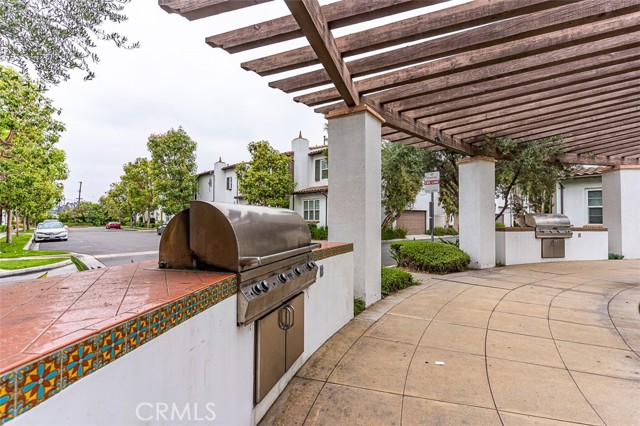334 N Santa Maria Street, Anaheim CA: https://media.crmls.org/medias/7cb50028-980e-4cfe-99a3-525af1ac2b0f.jpg