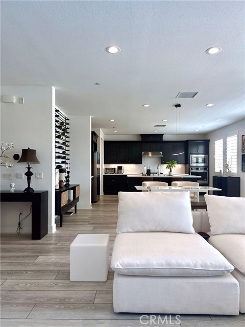 19028 Sark Place, Canyon Country CA: https://media.crmls.org/medias/7cb5a914-e4ab-4515-9f92-c07b5f167f64.jpg