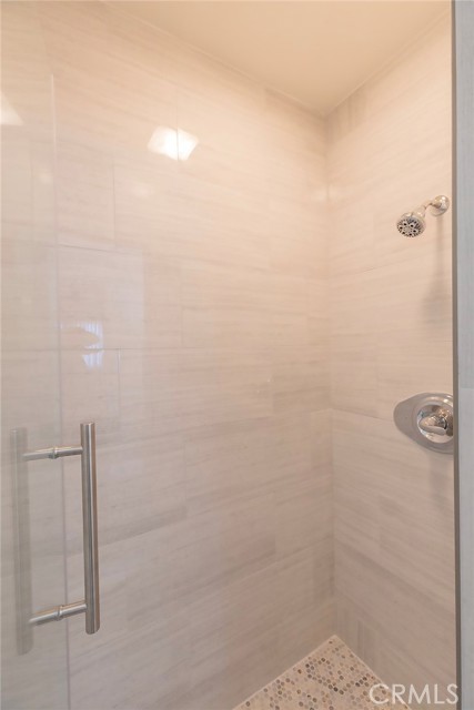 608 Esplanade, Redondo Beach CA: https://media.crmls.org/medias/7cb6375a-8a0e-4f22-81cd-6a555d4a284b.jpg