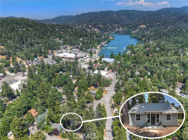 Detail Gallery Image 1 of 32 For 23984 Straight Way, Crestline,  CA 92325 - 2 Beds | 1 Baths