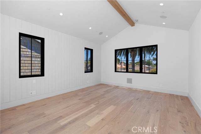 577 36th Street, Manhattan Beach, California 90266, 5 Bedrooms Bedrooms, ,5 BathroomsBathrooms,Residential,Sold,36th,SB21113889