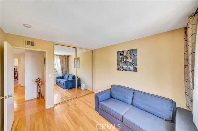11830 Killimore Avenue, Porter Ranch CA: https://media.crmls.org/medias/7cb9db3a-af4d-4879-9c68-66b84c585c0d.jpg