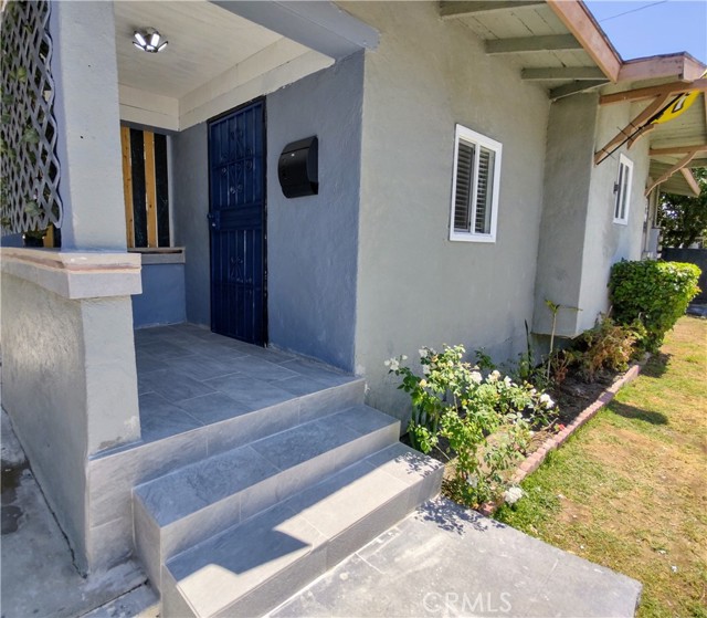 850 E 52Nd Pl, Los Angeles, CA 90011