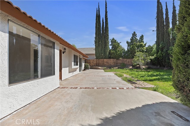 24185 Rimview Road, Moreno Valley CA: https://media.crmls.org/medias/7cbb10e3-f0bb-4e3a-b7d5-8c7713df1a10.jpg
