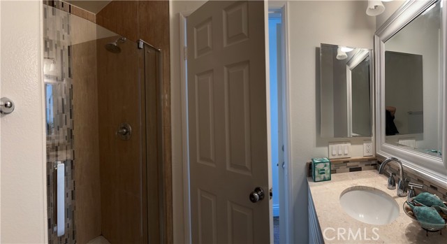 7297 Cobble Creek Drive, Eastvale CA: https://media.crmls.org/medias/7cbb9b2f-9a7c-4e8e-b548-067bbd55c97f.jpg