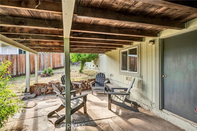 Detail Gallery Image 30 of 52 For 18528 North Shore Dr, Hidden Valley Lake,  CA 95467 - 3 Beds | 3 Baths