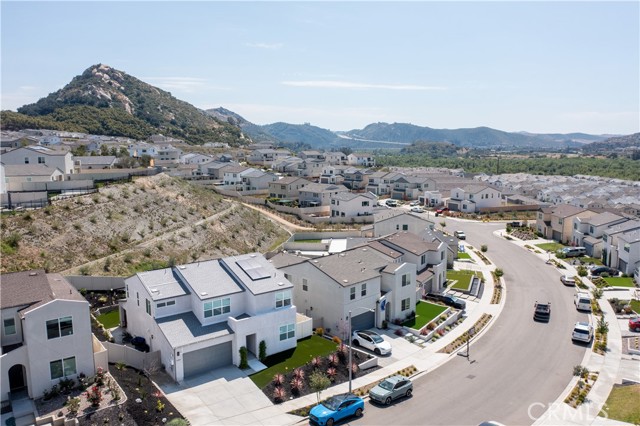 Detail Gallery Image 30 of 32 For 35323 Orchard Trail, Fallbrook,  CA 92028 - 4 Beds | 3 Baths