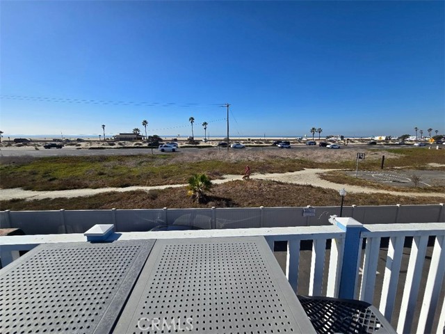 Detail Gallery Image 30 of 44 For 21752 Pacific Coast Hwy #13,  Huntington Beach,  CA 92646 - 3 Beds | 2 Baths