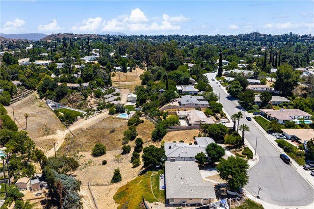 1517 Pamela Crest, Redlands CA: https://media.crmls.org/medias/7cbf00d0-3bf8-4334-b24e-c4a2f2c99dcc.jpg