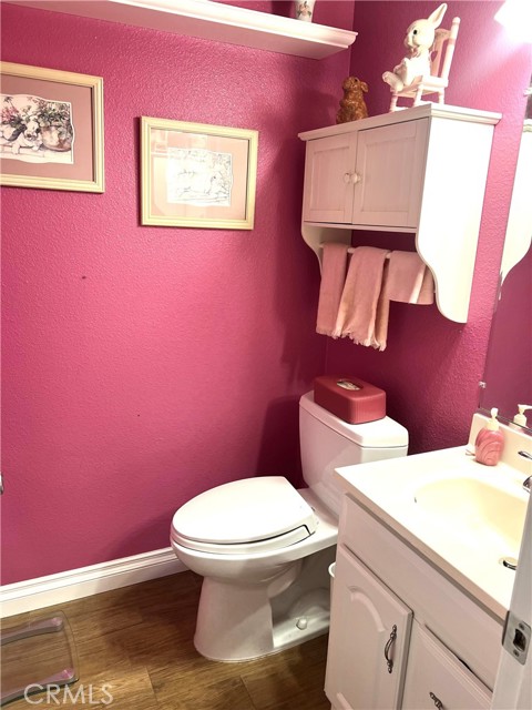 25511 Polaris Lane, Lake Forest CA: https://media.crmls.org/medias/7cbf0cee-3fe8-45b7-a734-98cb65e97873.jpg