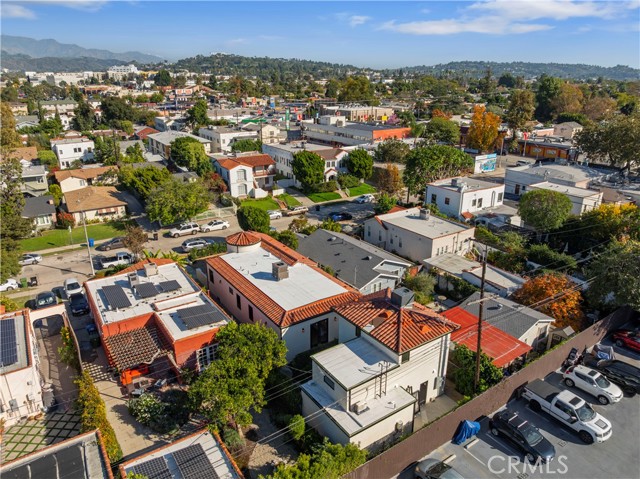 Detail Gallery Image 69 of 73 For 4026 Garden Ave, Los Angeles,  CA 90039 - 5 Beds | 4/2 Baths
