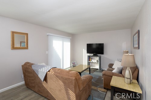 220 Ocean View Avenue, Pismo Beach CA: https://media.crmls.org/medias/7cbfea55-fb20-41df-ba1e-c3050293374d.jpg