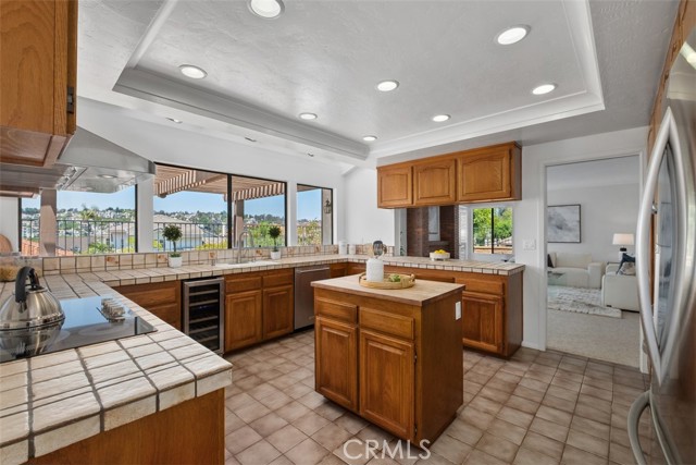 22571 Labrusca, Mission Viejo CA: https://media.crmls.org/medias/7cc091db-288d-4e5f-b1c0-89b5e9b63ca2.jpg