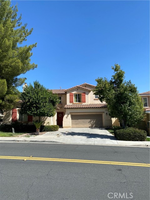 Detail Gallery Image 1 of 1 For 21 Plaza Valenza, Lake Elsinore,  CA 92532 - 4 Beds | 2/1 Baths