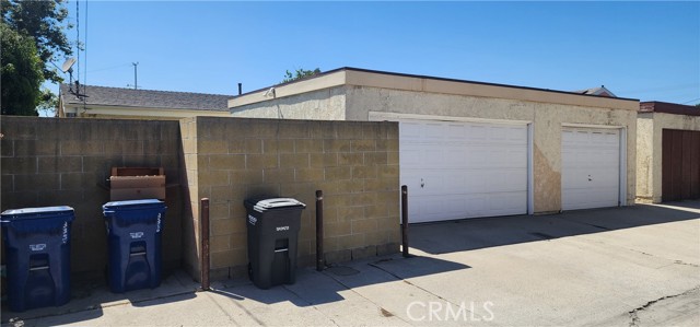 3350 Myrtle Avenue, Signal Hill CA: https://media.crmls.org/medias/7cc2af9e-3dc3-4de6-a957-3048cfc7f529.jpg