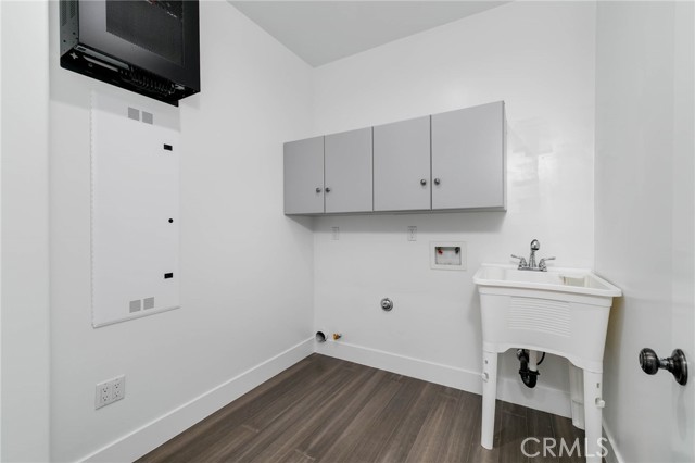 Detail Gallery Image 30 of 41 For 1365 Lightview St, Monterey Park,  CA 91754 - 4 Beds | 3/1 Baths