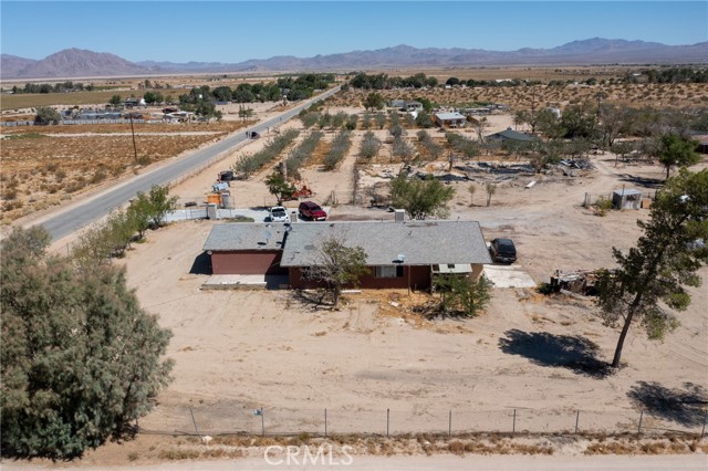 Detail Gallery Image 27 of 45 For 10925 Post Office Rd a/B,  Lucerne Valley,  CA 92356 - 3 Beds | 2/1 Baths