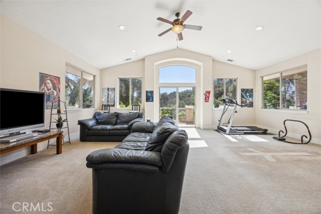 12675 Cabazon, Atascadero CA: https://media.crmls.org/medias/7cc5c1e6-d8c4-454b-ba64-a7028df861c8.jpg