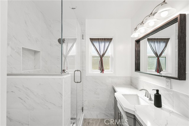 Detail Gallery Image 22 of 31 For 405 S Devon, Orange,  CA 92868 - 3 Beds | 1 Baths