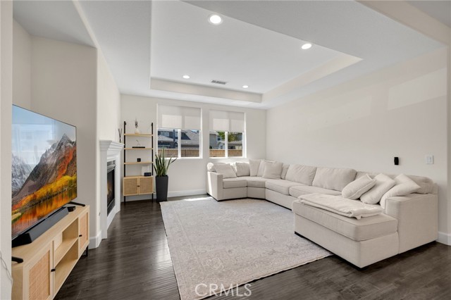 812 Reynoso, Brea CA: https://media.crmls.org/medias/7cc65d39-84dc-4d81-b312-e3ac364886bb.jpg