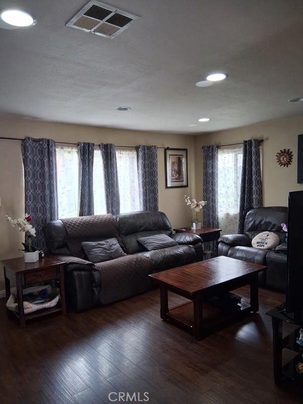 Detail Gallery Image 18 of 22 For 1777 Mitchell Ave #29,  Tustin,  CA 92780 - 5 Beds | 2/1 Baths