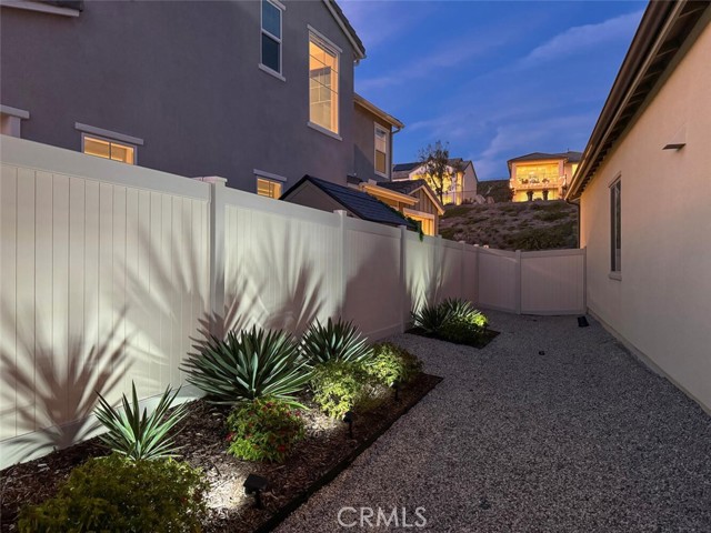 Detail Gallery Image 62 of 74 For 28713 Lambent Way, Saugus,  CA 91350 - 3 Beds | 2/1 Baths