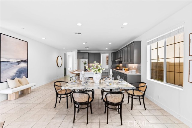 1928 Aliso Canyon Drive, Lake Forest CA: https://media.crmls.org/medias/7cc6fc5a-8d41-4fee-b734-ed2b98b18625.jpg
