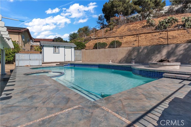 Detail Gallery Image 5 of 42 For 1010 W Yorktown Ave, Montebello,  CA 90640 - 4 Beds | 3 Baths