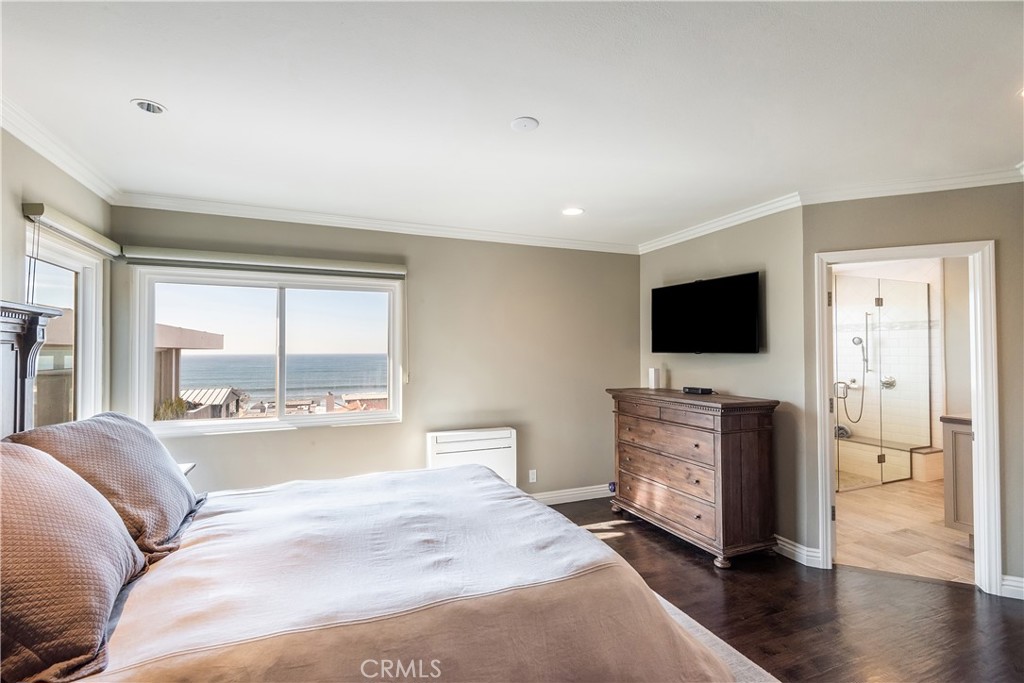 2909 Bayview Drive