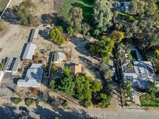 Detail Gallery Image 3 of 16 For 11139 Laurel Ave, Bloomington,  CA 92316 - – Beds | – Baths