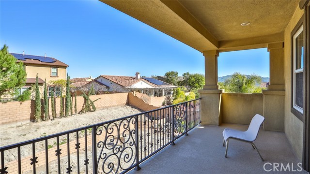 Back Patio/Balcony!