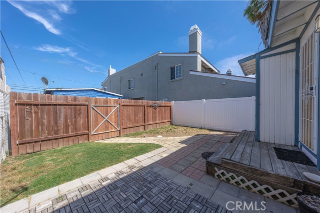 Detail Gallery Image 3 of 15 For 927 Alabama St, Huntington Beach,  CA 92648 - 1 Beds | 1 Baths