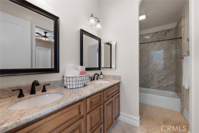 38150 Via Huerta, Murrieta CA: https://media.crmls.org/medias/7cc95fdc-3043-49fa-b299-913a19a970e7.jpg