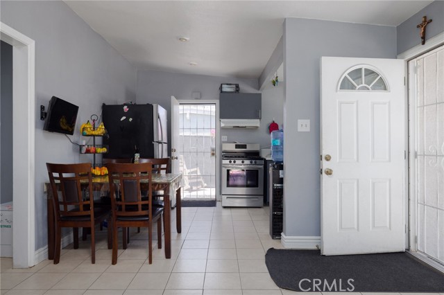 Dining area / kitchen