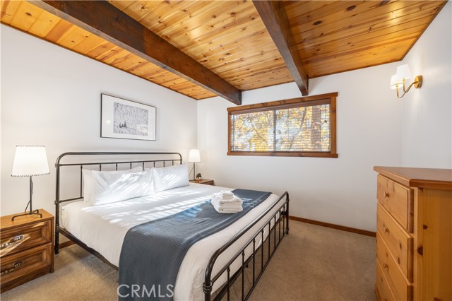 Detail Gallery Image 22 of 39 For 42535 Avalon Rd, Big Bear Lake,  CA 92315 - 4 Beds | 2 Baths