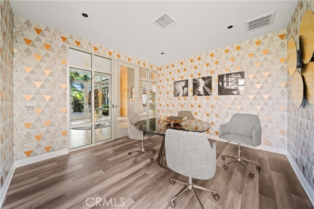 9 Compass Court, Aliso Viejo CA: https://media.crmls.org/medias/7ccab73b-b2ef-43fe-aabd-b757ca9a14ac.jpg