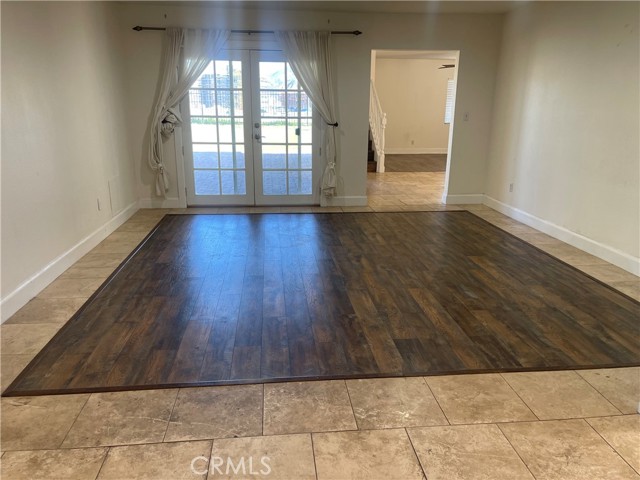 Detail Gallery Image 3 of 20 For 28628 Macklin Ave, Canyon Country,  CA 91387 - 4 Beds | 3 Baths