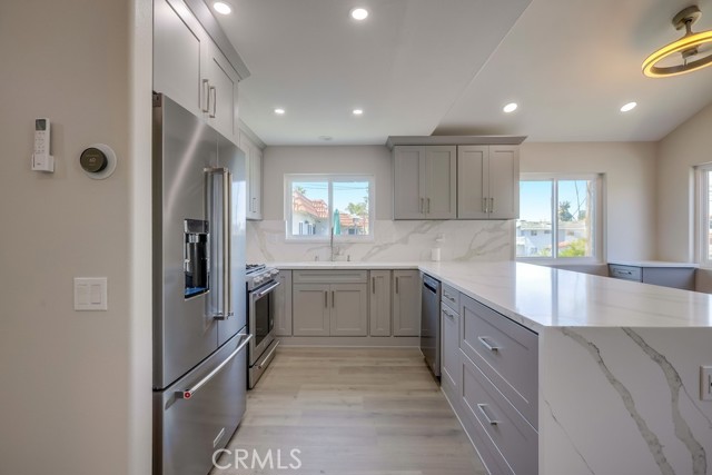Image 44 of 62 For 627 7th Street