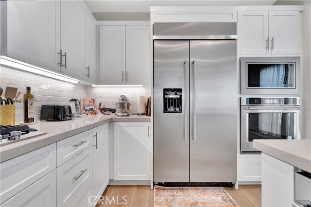10887 Carlos Street, Ventura CA: https://media.crmls.org/medias/7ccc6b25-f58c-42b2-a434-5c5d3b107e44.jpg