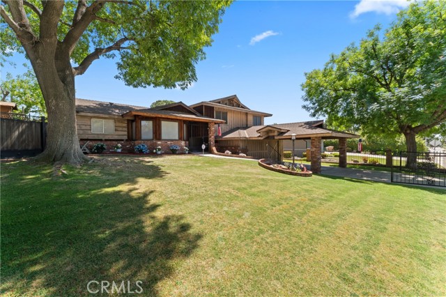 Detail Gallery Image 37 of 38 For 2919 Panorama Dr, Bakersfield,  CA 93306 - 3 Beds | 2/1 Baths